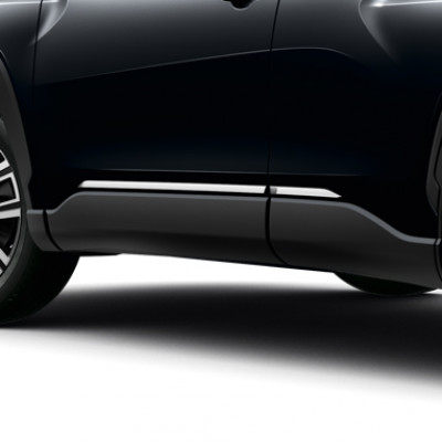 Хромовані молдинги дверей Corolla Cross